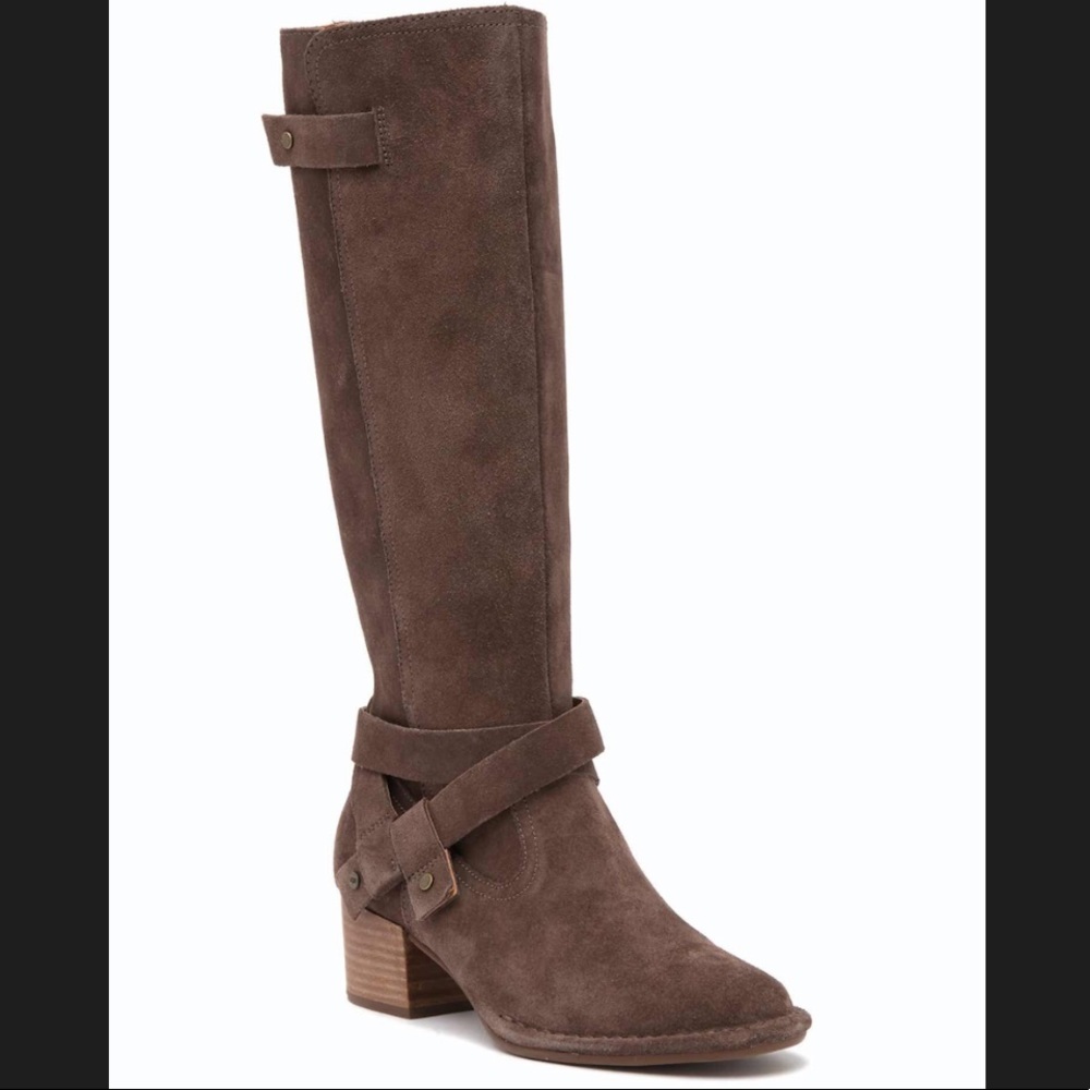 NWT UGG Knee High Suede Strap Brown Boots